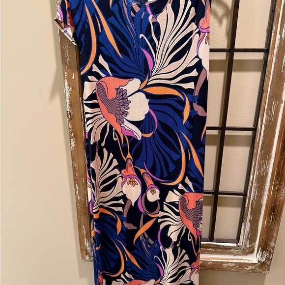 Chico’s NWT Travelers Calla Lily Maxi.India Ink Size 0P Stretchy Beautiful print - Picture 8 of 8
